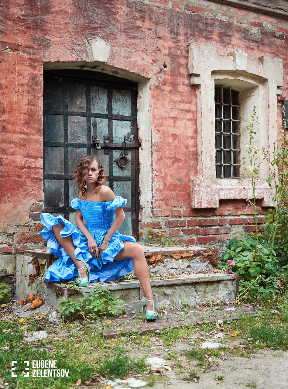 Модель: Кристина Брауэр<br />
19/09/2015г.