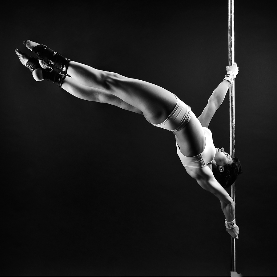Тренер по Pole Dance и растяжке: Рыбакова Елена