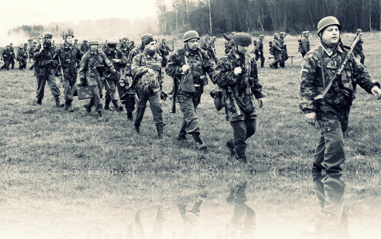 Реконструкция боев "Москва за нами" 2011 год.