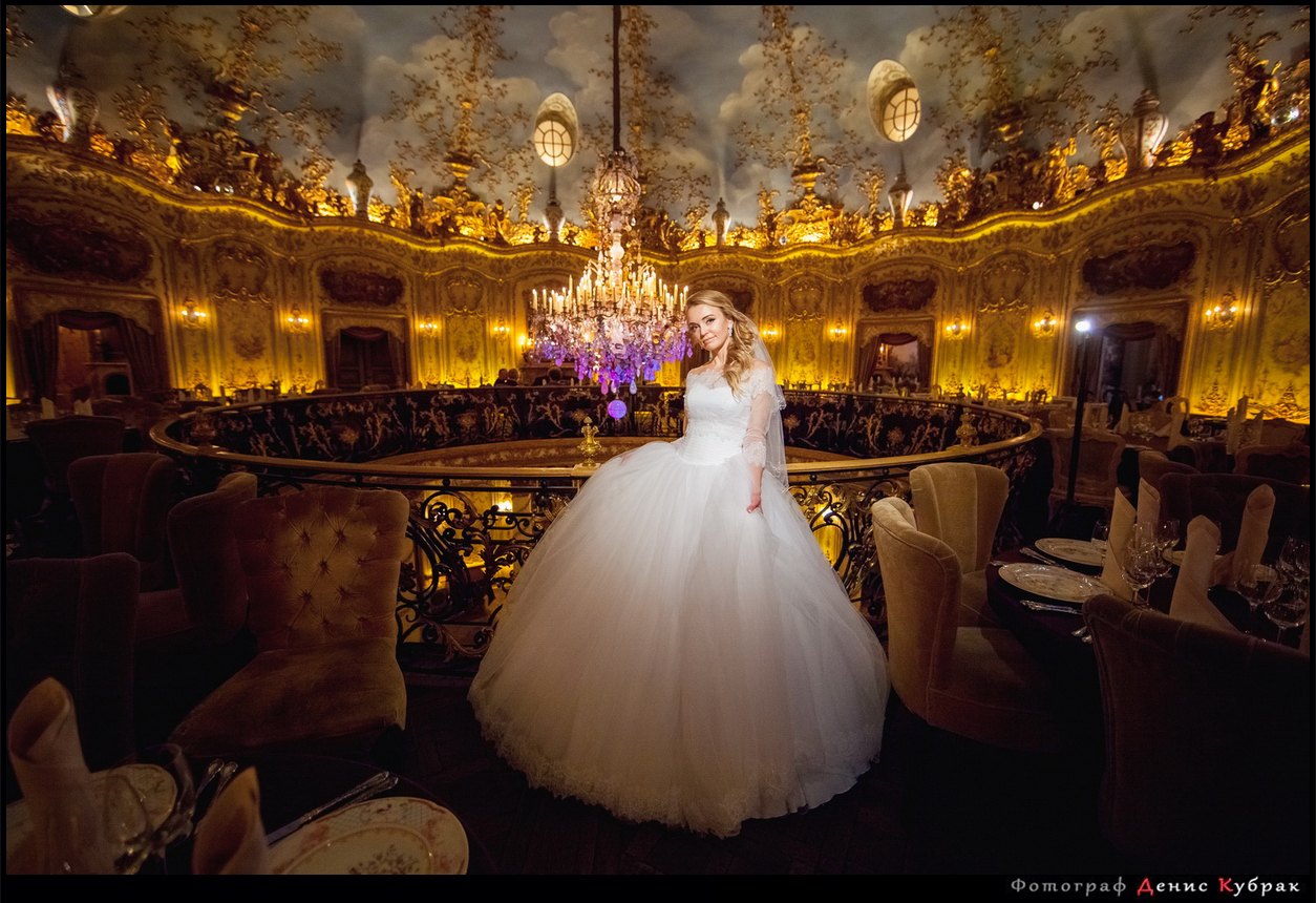 Для свадебного салона ForeverLove